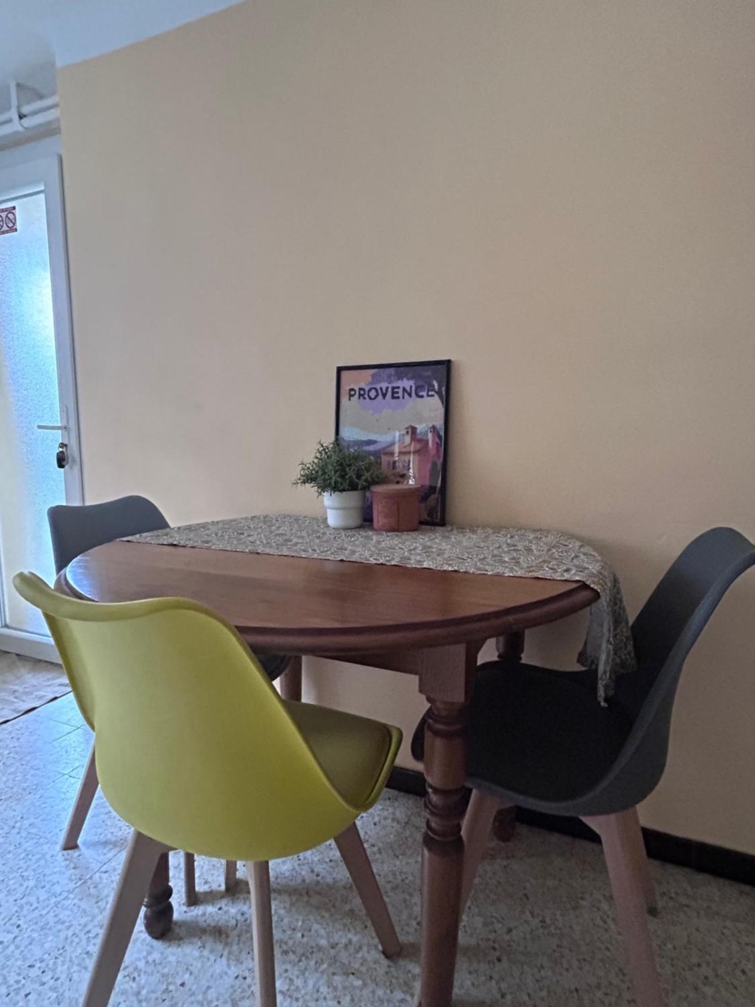 La Soleillade Apartment มาโนสก์ ภายนอก รูปภาพ